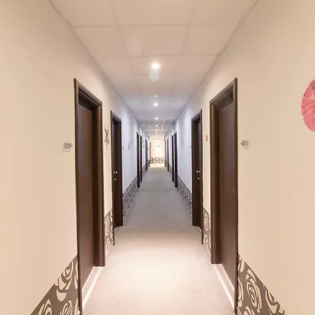 Hotel Cosmopolit 2*